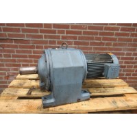 25 RPM 5,5 kW Asmaat 60 mm. Used.
